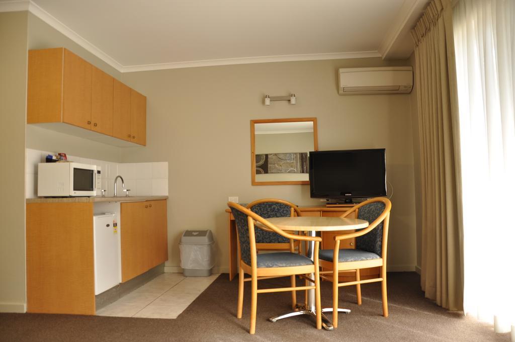 Chittaway Motel Tuggerah Εξωτερικό φωτογραφία